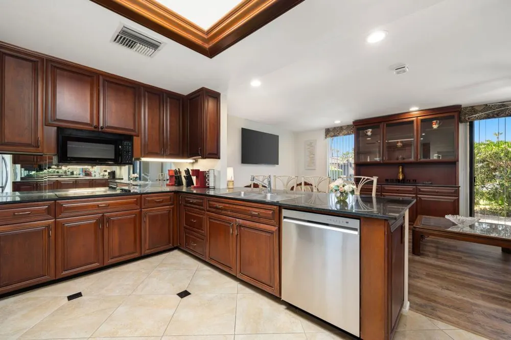 140 Columbia Drive Rancho Mirage, CA 92270