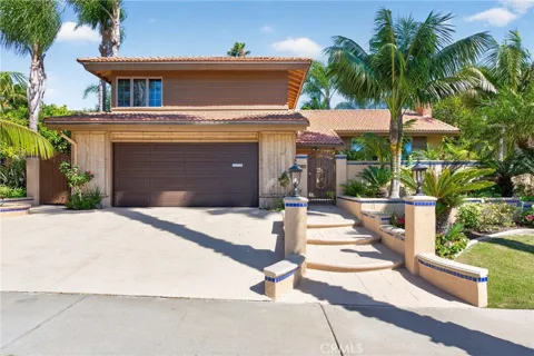 2740 Cardinal Drive