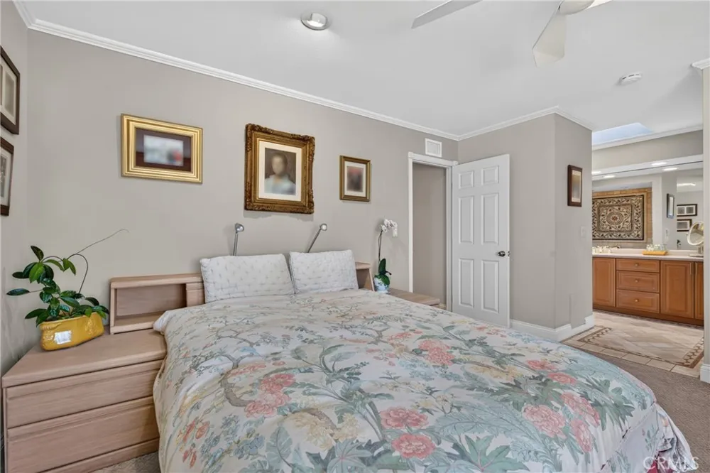 2740 Cardinal Drive Costa Mesa, CA 92626