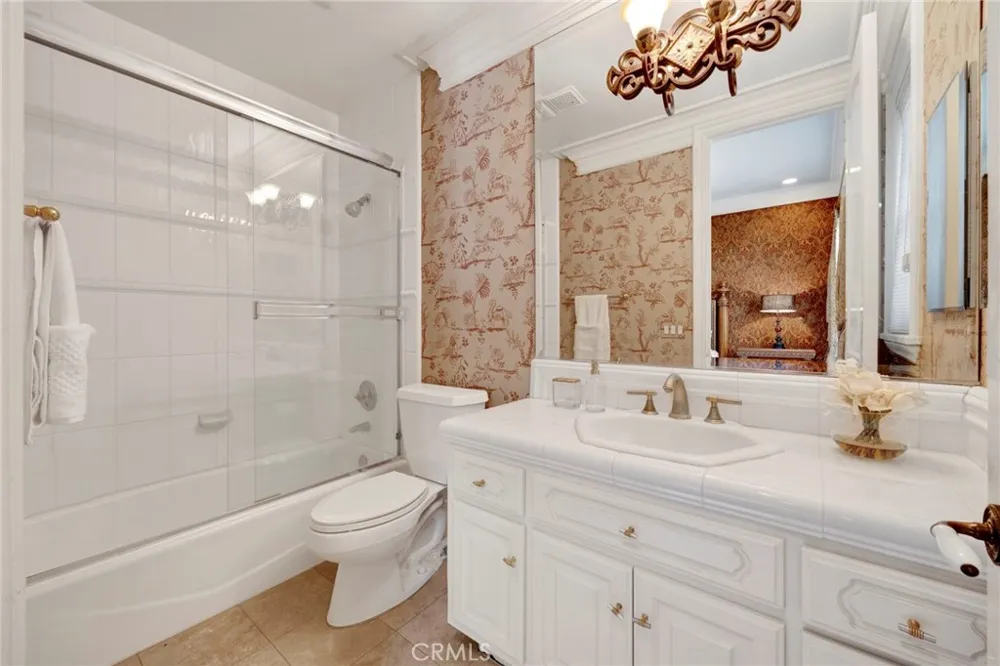 515 Deodar Bradbury, CA 91008