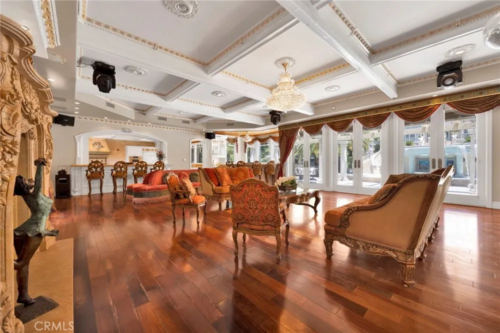 515 Deodar Bradbury, CA 91008