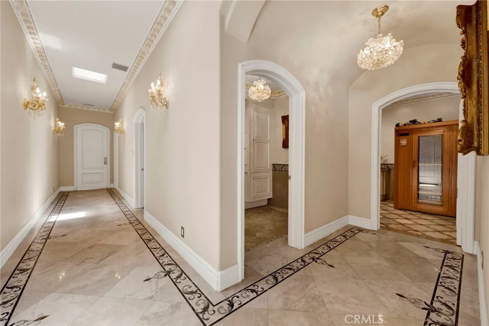 515 Deodar Bradbury, CA 91008