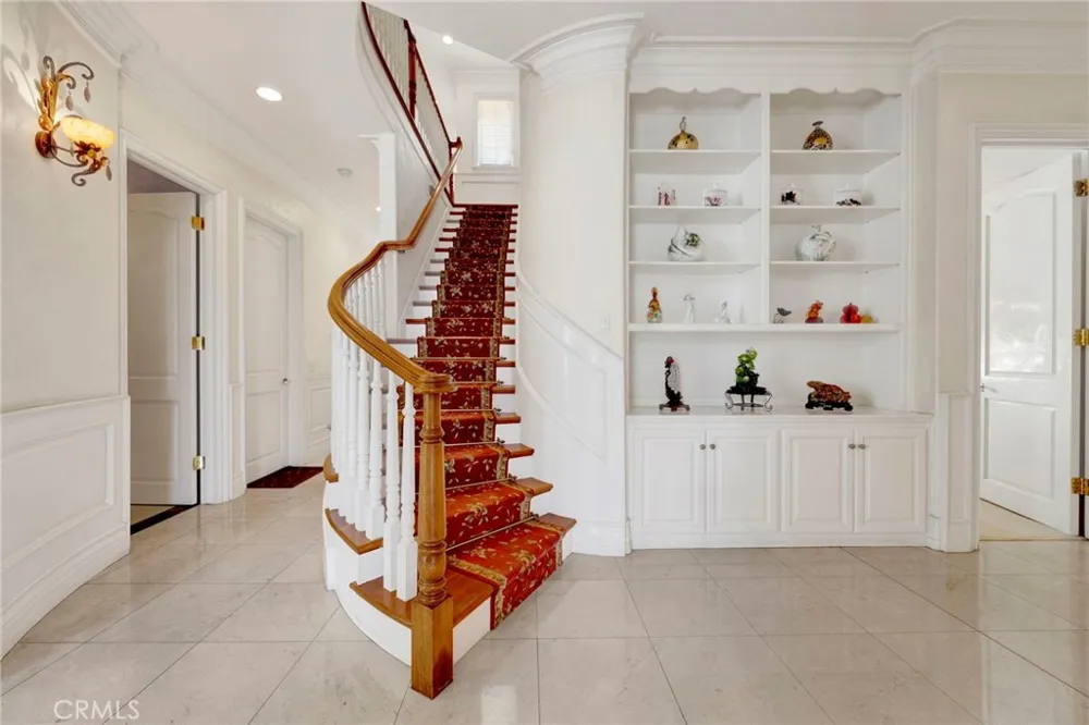 515 Deodar Bradbury, CA 91008