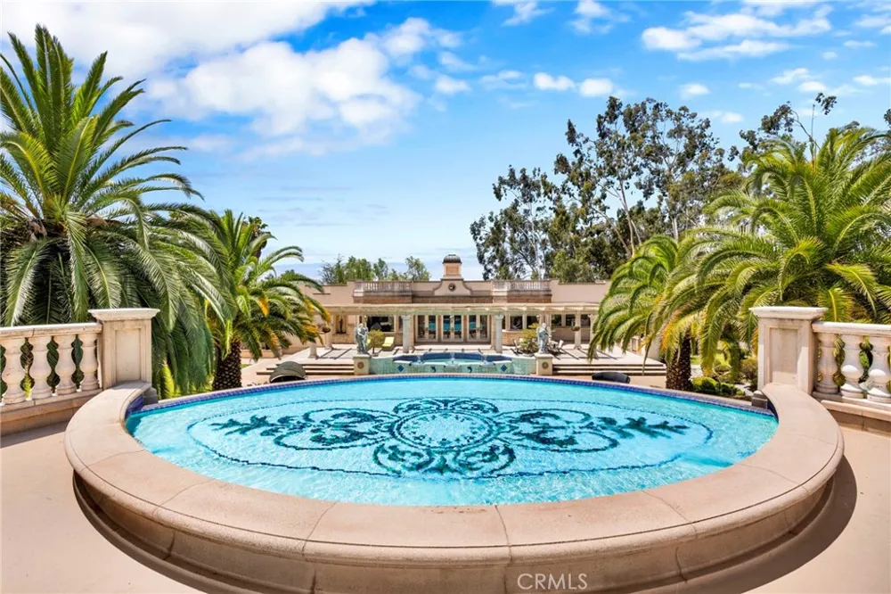 515 Deodar Bradbury, CA 91008