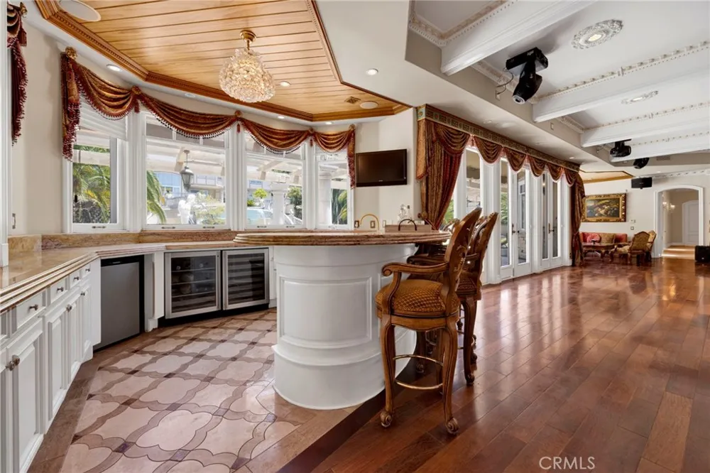 515 Deodar Bradbury, CA 91008
