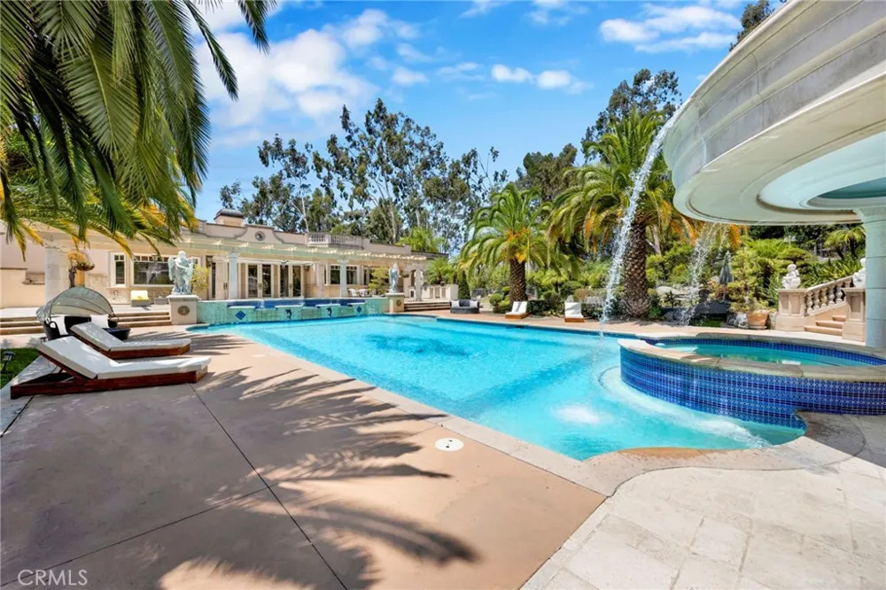 515 Deodar Bradbury, CA 91008