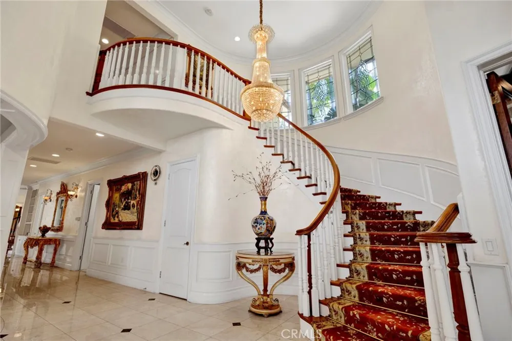 515 Deodar Bradbury, CA 91008