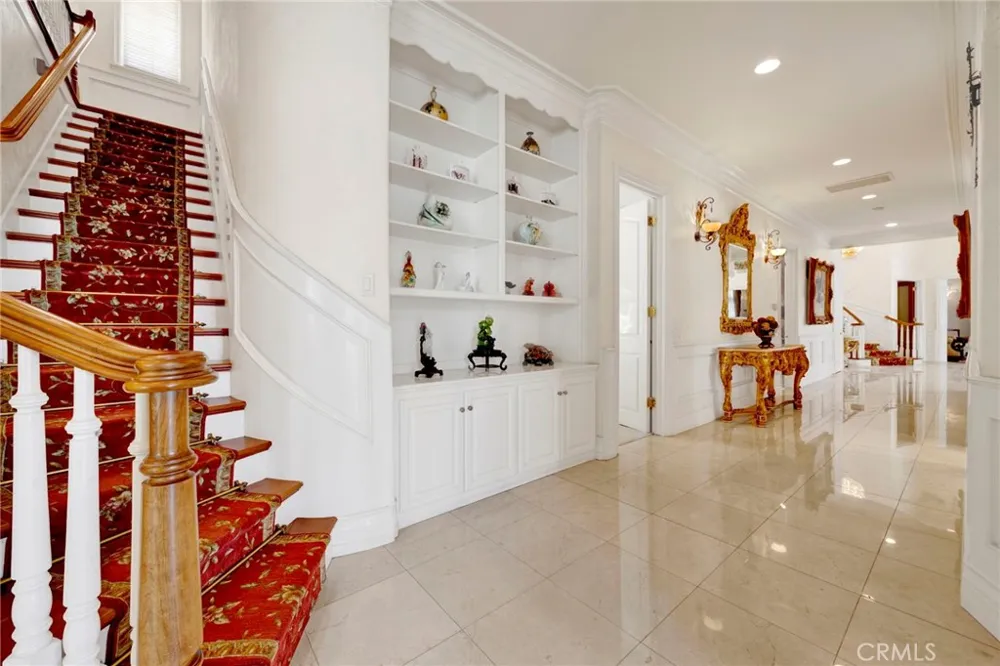 515 Deodar Bradbury, CA 91008