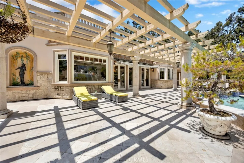 515 Deodar Bradbury, CA 91008