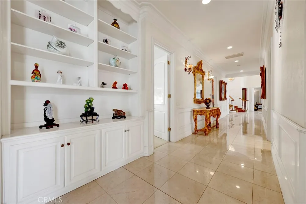 515 Deodar Bradbury, CA 91008