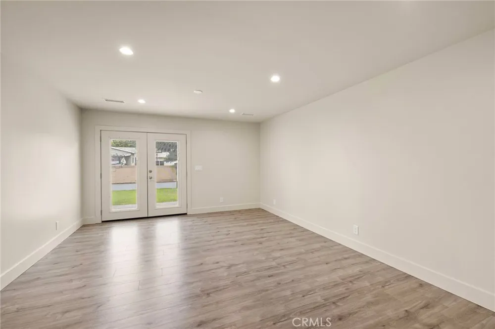 443 S Devon Orange, CA 92868