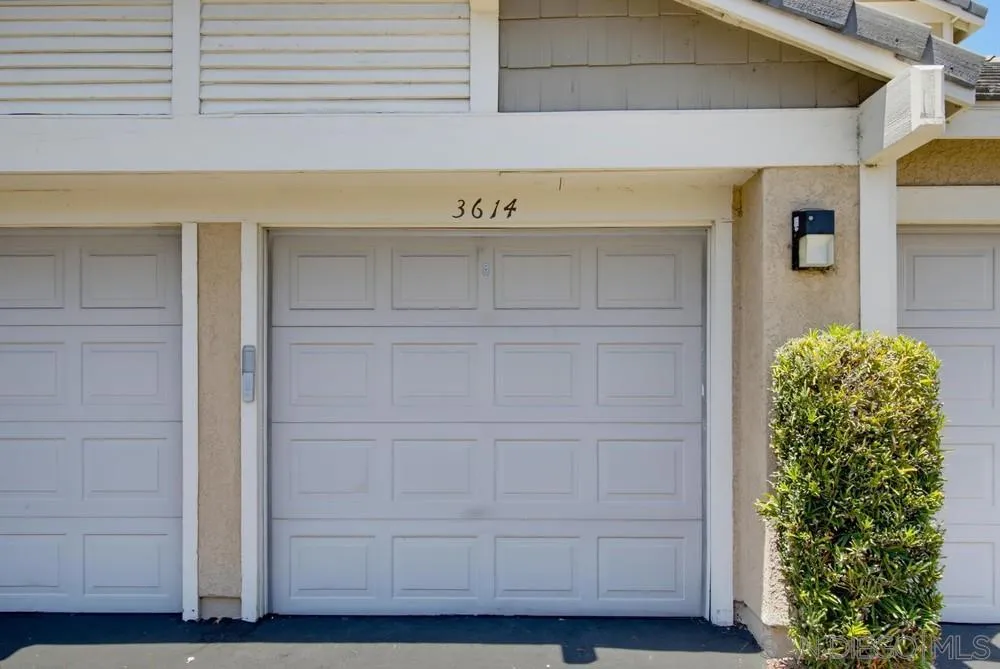 3614 Caminito Carmel Lndg San Diego, CA 92130
