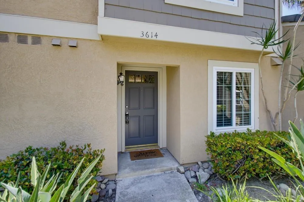 3614 Caminito Carmel Lndg San Diego, CA 92130