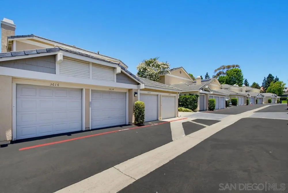 3614 Caminito Carmel Lndg San Diego, CA 92130