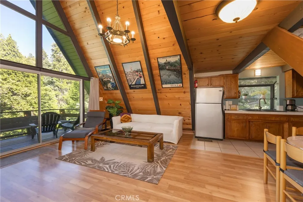271 Fremont Road Lake Arrowhead, CA 92352
