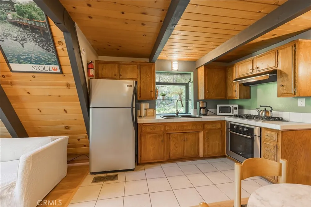 271 Fremont Road Lake Arrowhead, CA 92352