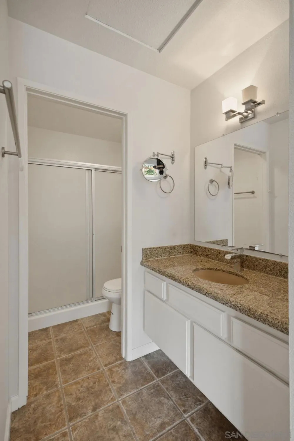 1612 BRIDGEVIEW DR San Diego, CA 92105