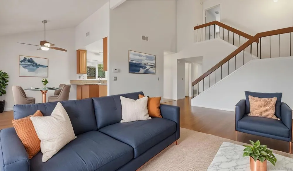 1612 BRIDGEVIEW DR San Diego, CA 92105