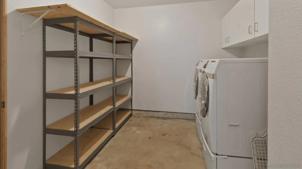 1612 BRIDGEVIEW DR San Diego, CA 92105