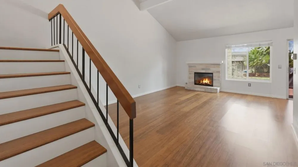 1612 BRIDGEVIEW DR San Diego, CA 92105