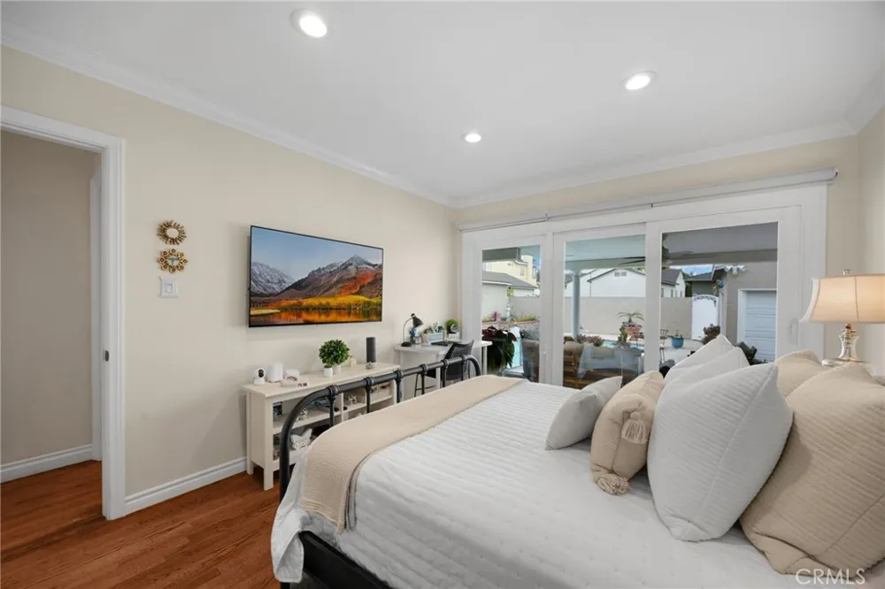 3926 Centralia Lakewood, CA 90712