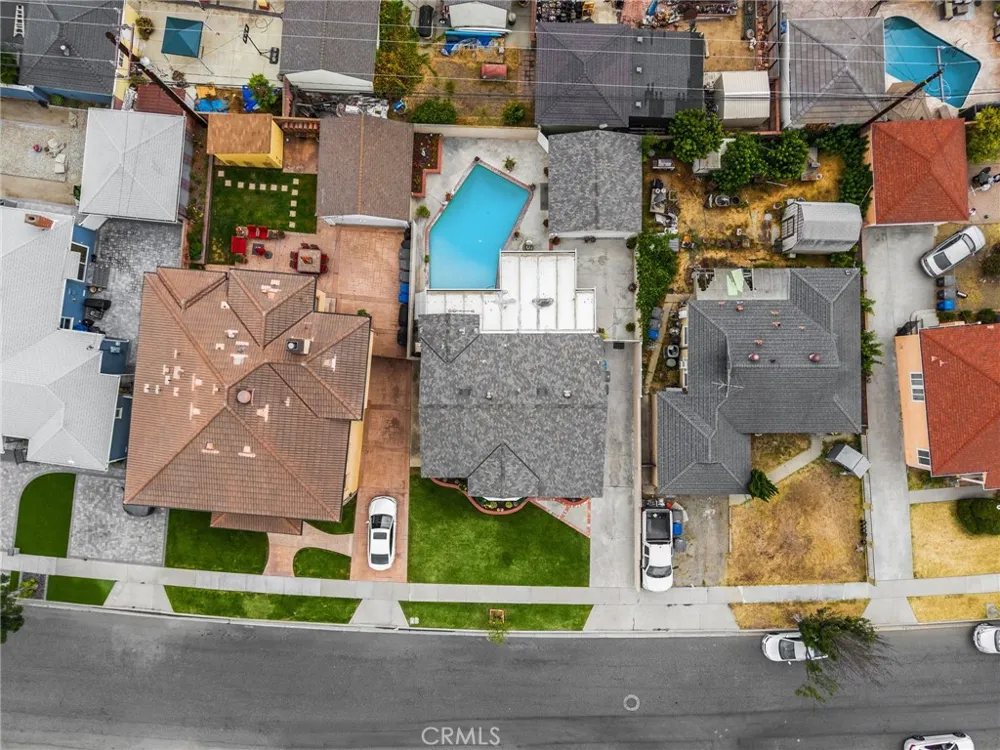 3926 Centralia Lakewood, CA 90712