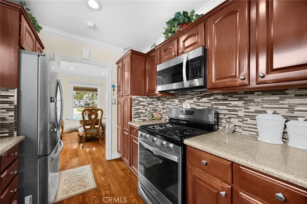 3926 Centralia Lakewood, CA 90712