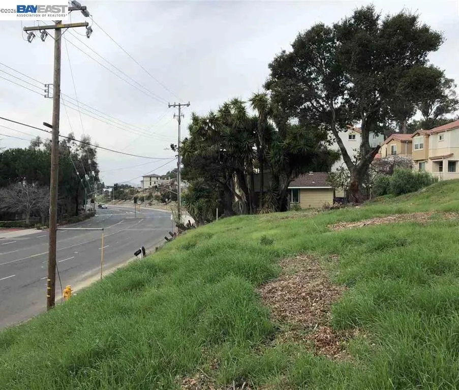 26660 Hayward Blvd Hayward, CA 94542