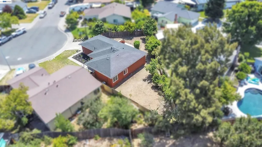 883 Inverness Ct Fairfield, CA 94533