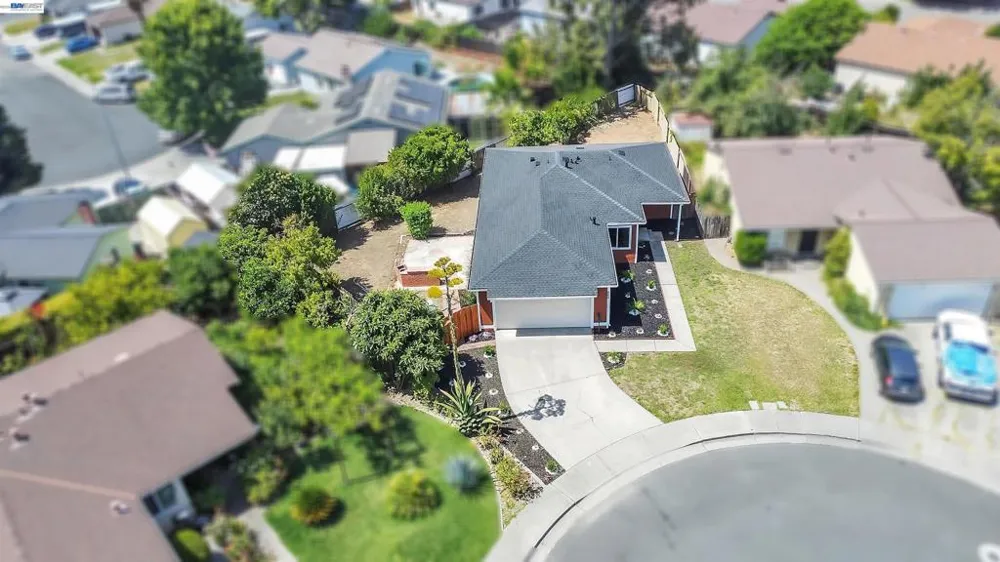 883 Inverness Ct Fairfield, CA 94533