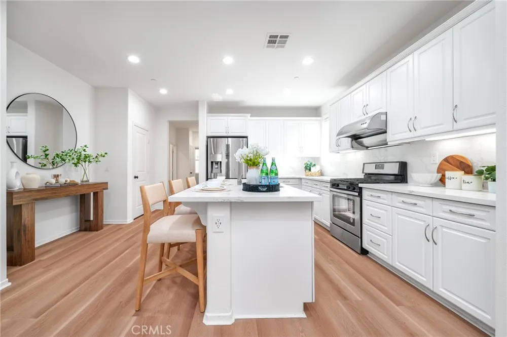 3429 E E Paraduxx Privado Ontario, CA 91762
