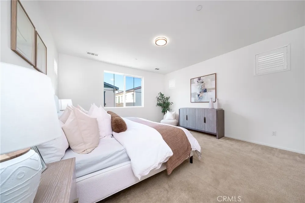 3429 E E Paraduxx Privado Ontario, CA 91762