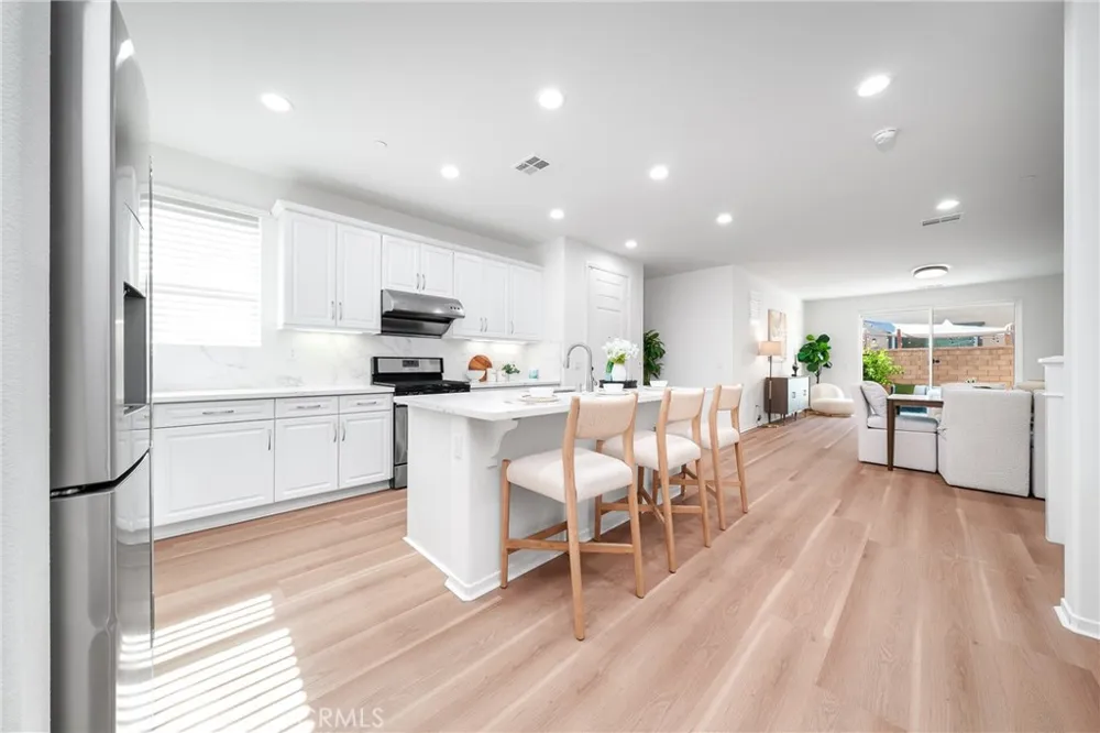 3429 E E Paraduxx Privado Ontario, CA 91762