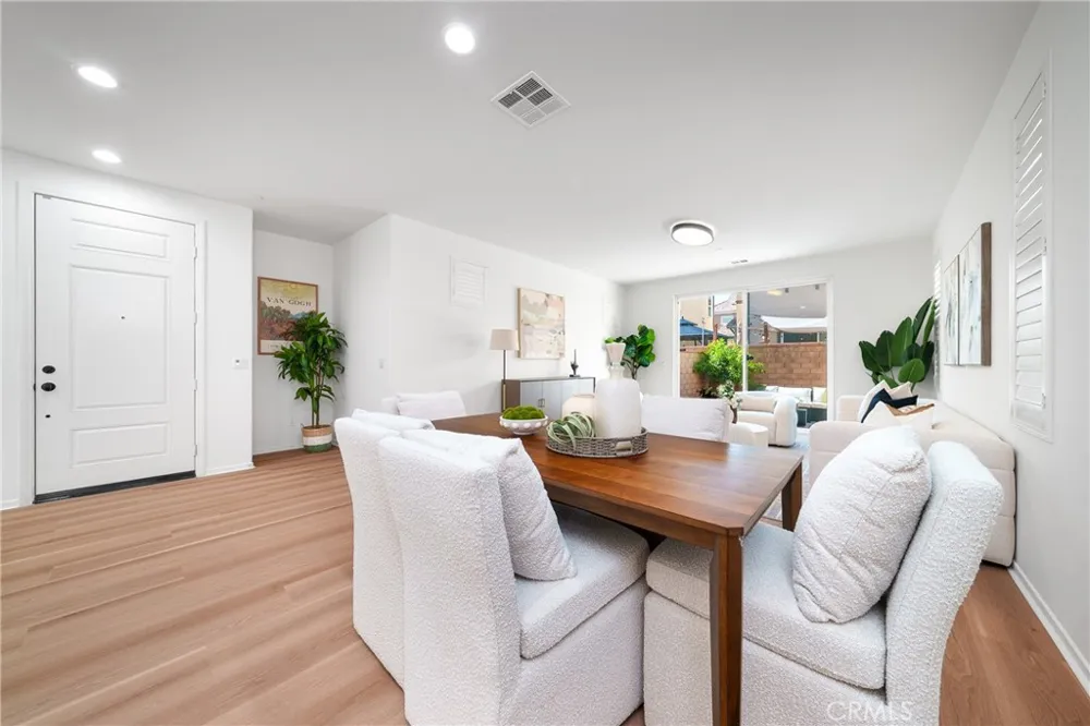 3429 E E Paraduxx Privado Ontario, CA 91762