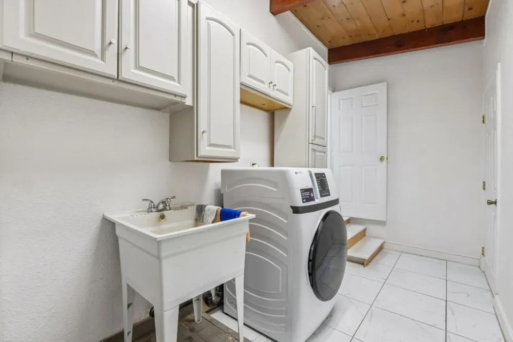 519 4th Avenue San Bruno, CA 94066
