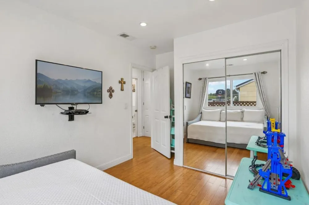 519 4th Avenue San Bruno, CA 94066