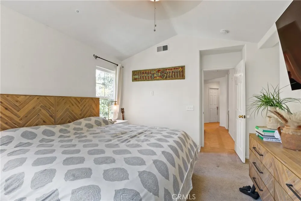 1 Warmspring Aliso Viejo, CA 92656