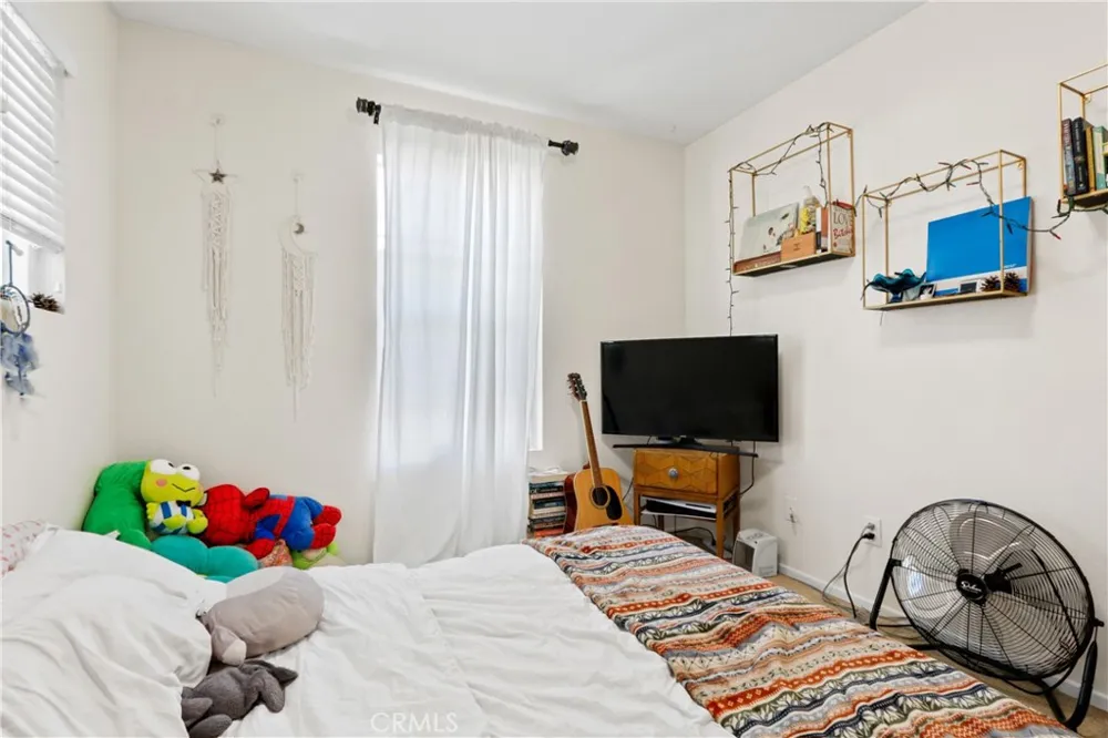 1 Warmspring Aliso Viejo, CA 92656