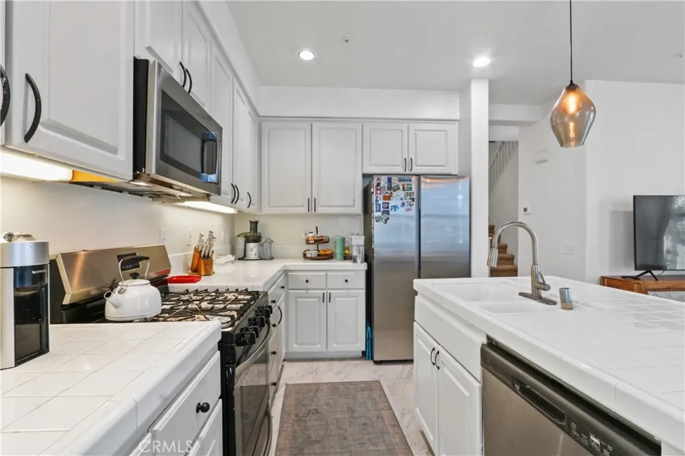1 Warmspring Aliso Viejo, CA 92656