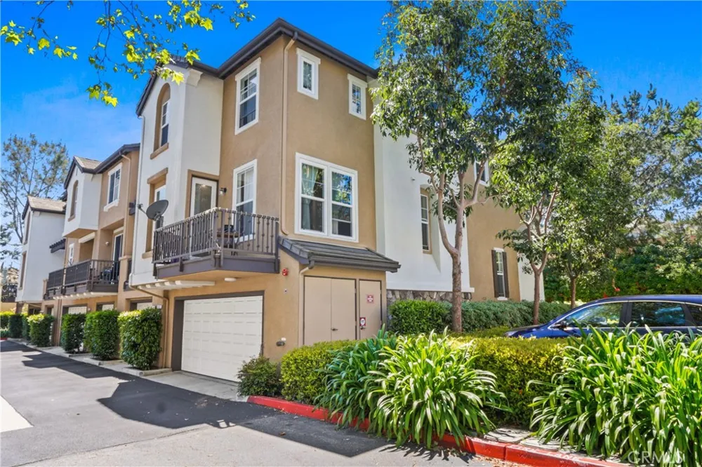 1 Warmspring Aliso Viejo, CA 92656