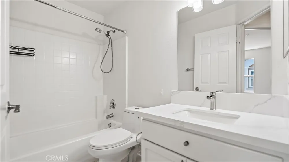 1 Warmspring Aliso Viejo, CA 92656