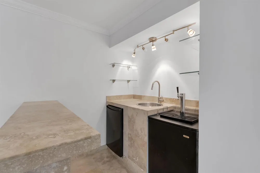 1840 San Juan Drive #24-c Delray Beach, FL 33445