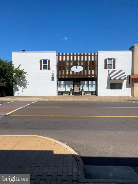306 S MAIN STREET #B