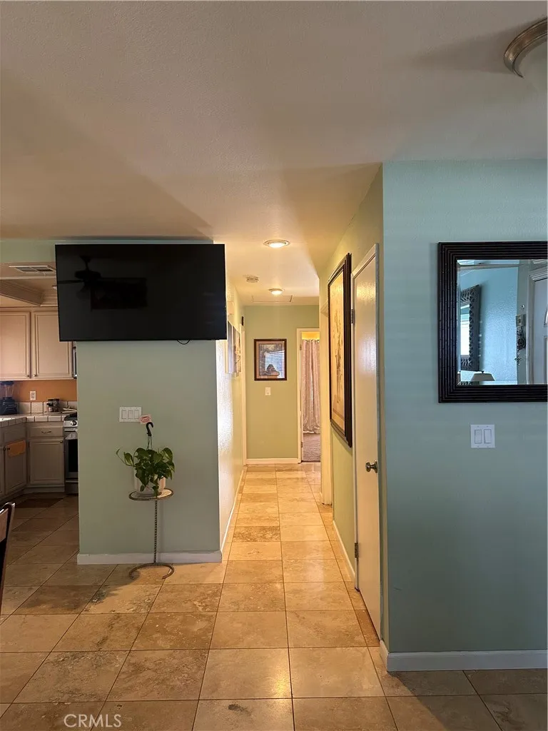 28243 Royal Castaic, CA 91384