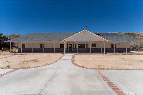 6221 Elizabeth Lake Road