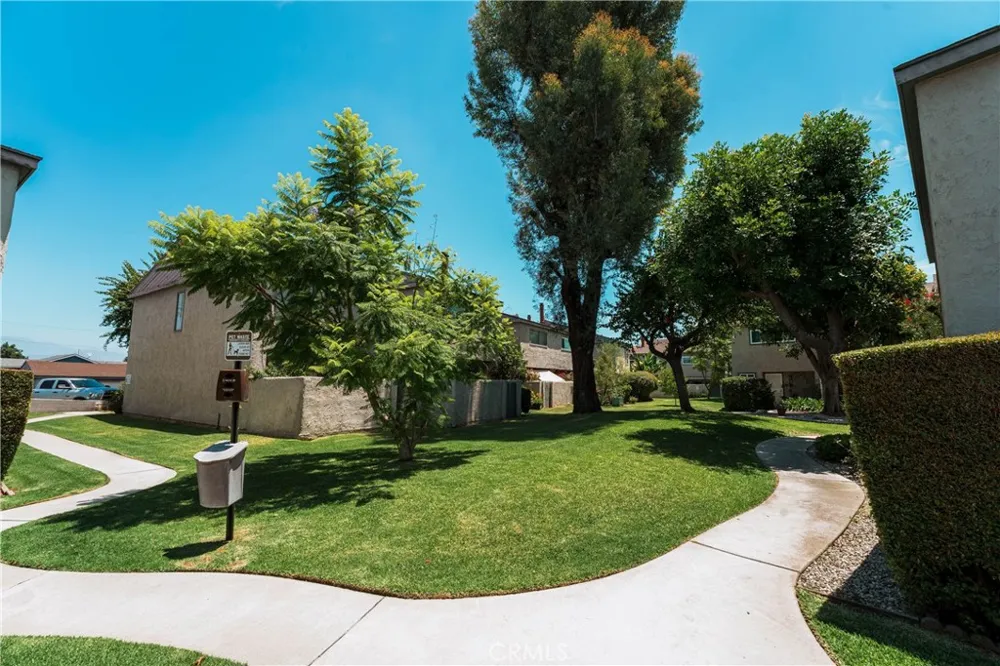 1666 Puente Baldwin Park, CA 91706