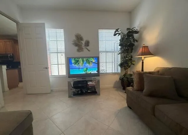 8288 NW 9th Avenue Boca Raton, FL 33487