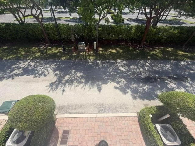 8288 NW 9th Avenue Boca Raton, FL 33487