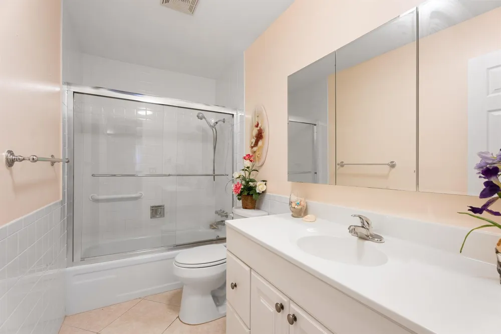 2600 SE Ocean Boulevard #N14 Stuart, FL 34996