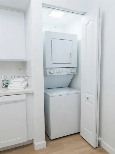 6001 SW 70th St #355 South Miami, FL 33143